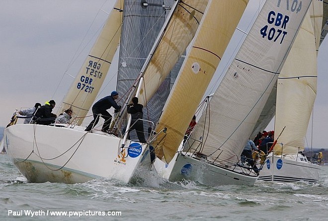 Garmin Hamble Winter Series – Day 6 - 16 November 2008 &copy; Paul Wyeth / www.pwpictures.com http://www.pwpictures.com
